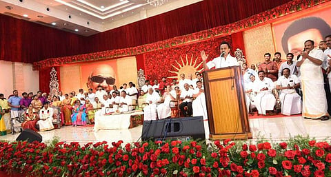 மாற்றம் – ஏமாற்றம் – சூட்கேஸ் மணி என விளம்பரம் வெளியிடுங்கள்: அன்புமணியை கடுமையாக சாடிய ஸ்டாலின்