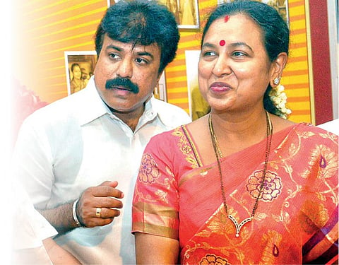 தவறான சமன்பாடுகளுடன் தேர்வுக்குத் தயாராகும் தேமுதிக