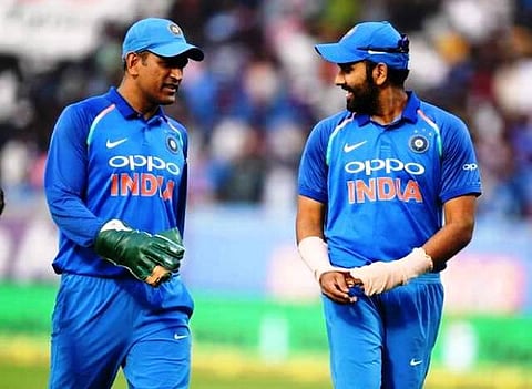 மீண்டும் ரோஹித் முதலிடம்; தோனிக்கு பின்னடைவு
உள்நாட்டில் புதிய மைல்கல் : தவண் சதம்