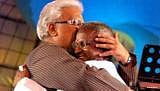இளையராஜா மாதிரி இசையமைக்க ஆளே இல்லை!’ - நெகிழ்ந்து அழுத எஸ்.பி.பி