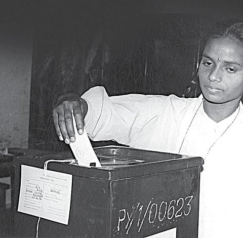 சின்ன சின்னம், பெரிய எதிர்ப்பு!