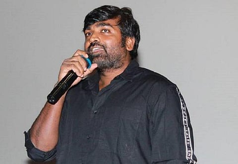அரசியலை சாக்கடை என்று ஒதுக்கி விடாதீர்கள்: விஜய் சேதுபதி