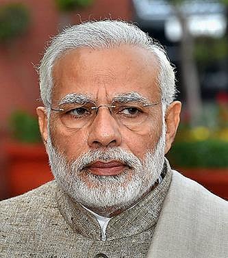 டிக்கெட்களில் பிரதமர் மோடி படம்; ரயில்வே, விமான அமைச்சகத்துக்கு மத்திய தேர்தல் ஆணையம் நோட்டீஸ்