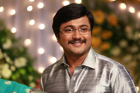 அக்னி தேவி பட சர்ச்சை: பாபி சிம்ஹாவுக்கு ரெட் கார்டு போட தயாரிப்பாளர் சங்கம் திட்டம்