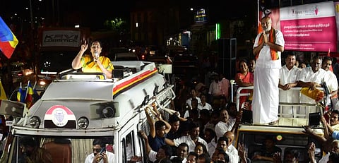 புல்வாமா தாக்குதலை நடத்தியவர் பிரதமர்: பிரேமலதாவின் பிரச்சார உளறல்