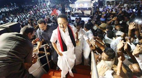 கருணாநிதியினுடையதா? ஜெயலலிதாவினுடையதா?- எது ஸ்டாலின் பாணி?