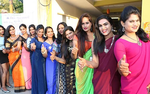 இன்று திருநங்கைகள் தினம்: அமைதியான குடும்ப வாழ்க்கை வாழ விரும்பும் திருநங்கைகள்
