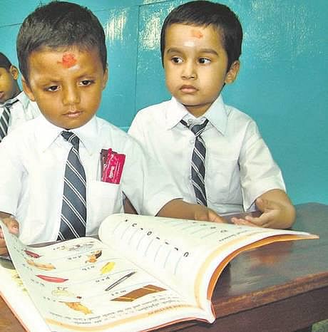 இந்தி கட்டாயமில்லை; வரைவு அறிக்கையில் மாற்றம்: தமிழகம் உள்ளிட்ட மாநிலங்கள் எதிர்ப்பு எதிரொலி