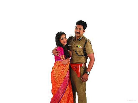 என்னை செல்லப் பொண்ணா ஏத்துக்கிட்டாங்க!- ‘மலர்’ சீரியல் ஜோடியுடன் ஜாலி சந்திப்பு