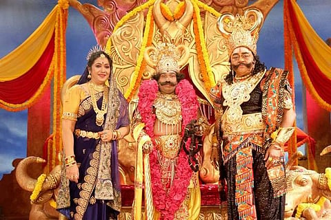 முதல் பார்வை: தர்மபிரபு