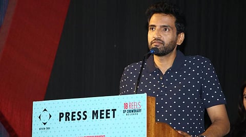 'A 1' பத்திரிகையாளர் சந்திப்பில் சந்தானம் பேசிய போது...