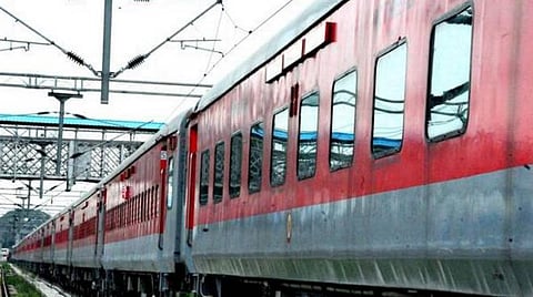 கேரளா செல்லும் 50 விரைவு ரயில்கள் ரத்து