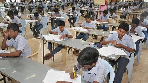 பிளஸ்-1, பிளஸ்-2 மாணவர்களுக்கு அகமதிப்பீடு வழங்குவது குறித்து வழிகாட்டுதல்கள் வெளியீடு