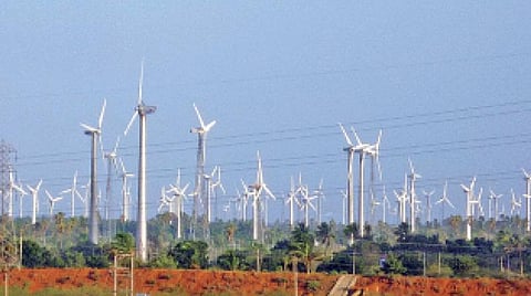காற்றாலையும்... நூற்பாலையும்... மாசில்லா மின்சாரம் முழுமையாக பயன்படுத்தப்படுமா?