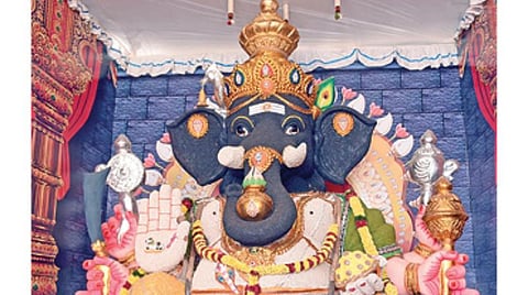 விநாயகர் சதுர்த்தியை முன்னிட்டு சிலைகள் வைப்பதை எளிமையாக்க சென்னையில் ஒற்றை சாளர முறை அறிமுகம்: ஆக. 22-ம் தேதிக்குள் விண்ணப்பிக்க காவல்துறை அறிவுறுத்தல்