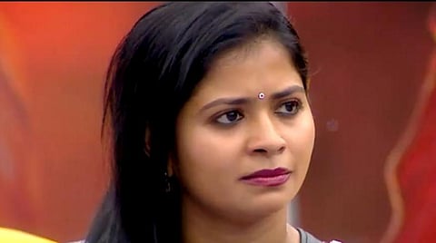 பிக்பாஸ் புகார்; போலீஸாரின் அழைப்புக்கு காத்திருக்கிறேன்: மதுமிதா