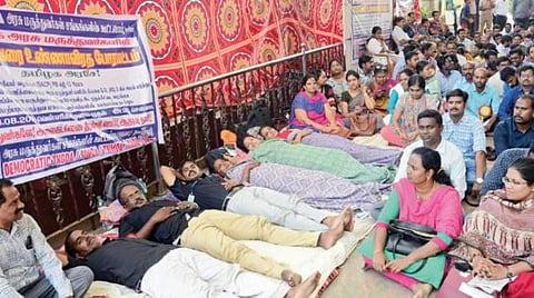அரசு டாக்டர்கள் போராட்டம் வாபஸ்