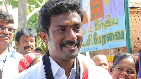 தேனி முழுவதும் விளையாட்டு மைதானங்கள் நிறுவ நடவடிக்கை : ஓ.பி.ரவீந்திரநாத் உறுதி
