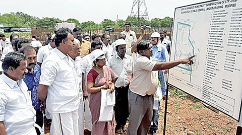 உள்ளாட்சி தேர்தல் நடப்பது உறுதி காரைக்குடியில் அமைச்சர் எஸ்.பி.வேலுமணி தகவல்