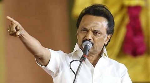சுற்றுப்பயணத்தை சுற்றுலாப் பயணமாக்கிய முதல்வர், அமைச்சர்கள்: ஸ்டாலின் குற்றச்சாட்டு