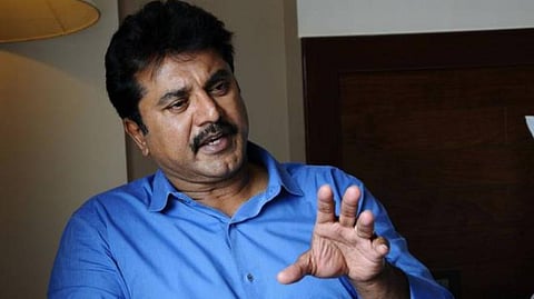 திரையுலகைக் கெடுத்துவிடாதீர்கள்: சமூக வலைதளப் பயனர்களுக்கு சரத்குமார் வேண்டுகோள்