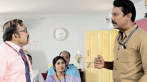 ‘மதிப்பெண்கள் தயாரிக்கும் இயந்திரமல்ல மாணவர்கள்!’-‘அடுத்த சாட்டை’ சுழற்றுகிறார் இயக்குநர் அன்பழகன்