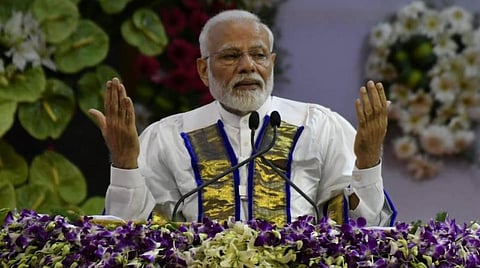 ஐஐடி பட்டமளிப்பு விழாவில் பங்கேற்று பிரதமர் மோடி பேசிய காட்சி