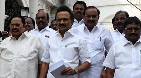 சிவில் நீதிபதிகளுக்கான தேர்வில் தமிழ்மொழியை ஒரு பாடமாக பயின்றவர்களே பங்கேற்க நடவடிக்கை: தமிழக அரசுக்கு திமுக வலியுறுத்தல்