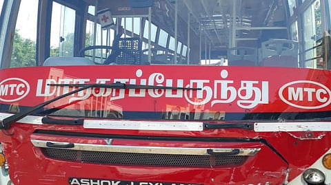 ஓடும் பேருந்தில் ஓட்டுனருக்கு மாரடைப்பு: பயணிகள், வாகன ஓட்டிகள் மீது மோதாமல் நிறுத்தியபின் உயிரிழந்த பரிதாபம்