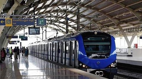 ஞாயிற்றுக்கிழமை மற்றும் பொது விடுமுறை நாட்களில் மெட்ரோ ரயில் கட்டணம் 50 சதவீதம் குறைக்க ஆலோசனை