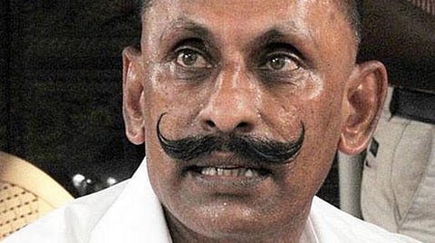 பொன் மாணிக்கவேல் தொடர்ந்த அவமதிப்பு வழக்கை விசாரிக்கும் அமர்வு எது? - உயர் நீதிமன்றம் விரைவில் முடிவு