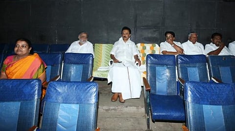 'அசுரன்' படம் அல்ல பாடம்: தனுஷ், வெற்றிமாறனுக்கு ஸ்டாலின் பாராட்டு