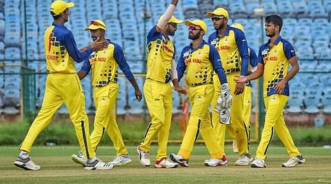 தினேஷ் கார்த்திக் தலைமை தமிழ்நாடு வெற்றிக்கூட்டணி. - பிடிஐ