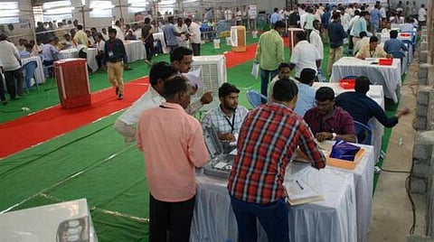 மக்களவைத் தேர்தல் முடிவு: சடாராவில் தேசியவாத காங்கிரஸ்- சமஸ்திபூரில் லோக் ஜனசக்தி முன்னிலை