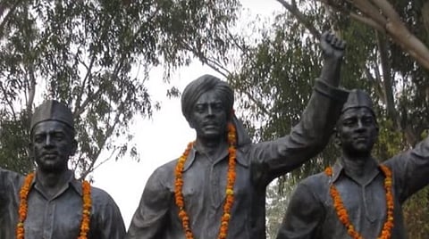 பஞ்சாப் மாநிலத்தில் அமைக்கப்பட்டுள்ள பகத் சிங், ராஜகுரு, சுகதேவ் சிலைகள்.
