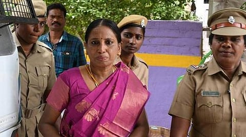 சிறையில் இருந்து தங்களை விடுவிக்க முதல்வர் நடவடிக்கை எடுக்க நளினி-முருகன் கோரிக்கை: வழக்கறிஞர் புகழேந்தி தகவல்