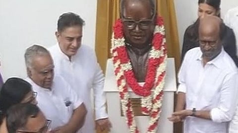 கமல் அலுவலகத்தில் பாலசந்தர் சிலை திறப்பு: ரஜினி பங்கேற்பு