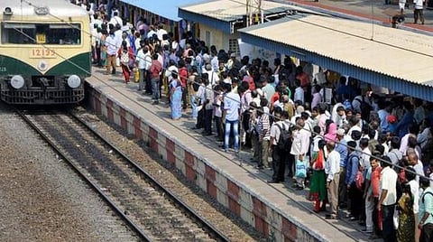 ரூ.3,500 கோடி மதிப்பீட்டில் தாம்பரம் - வேளச்சேரி இடையே இலகு ரயில் திட்டம்: ஆய்வு பணிகள் தொடக்கம்