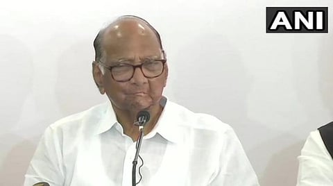 நாக்பூரில் நிருபர்களுக்கு பேட்டி அளித்த என்சிபி தலைவர் சரத் பவார் : படம் ஏஎன்ஐ
