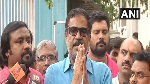 தமிழகம் என்பதாலேயே என் மகளைத் துணிந்து படிக்க அனுப்பினேன்: மாணவி ஃபாத்திமா லத்தீஃபின் தந்தை உருக்கம்