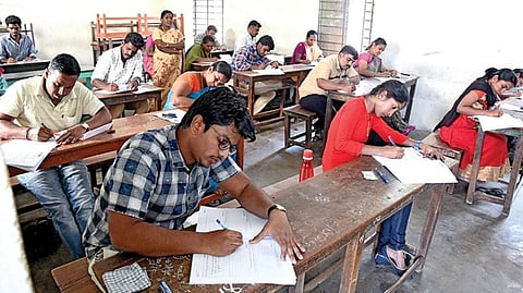 டிஎன்பிஎஸ்சி குரூப் 2 பதவிகளுக்கு தேவைதானா இந்த நேர்முகத் தேர்வு...?
