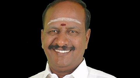 குணசேகரன்