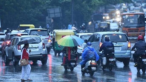 சென்னை முதல் கன்னியாகுமரி வரை: கடலோர மாவட்டங்களில் இன்று கனமழைக்கு வாய்ப்பு - வானிலை ஆய்வு மையம் அறிவிப்பு