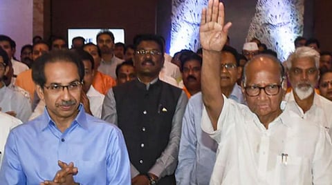 சிவசேனா தலைவர் உத்தவ் தாக்கரே, என்சிபி தலைவர் சரத் பவார் : படம் உதவி ட்விட்டர்