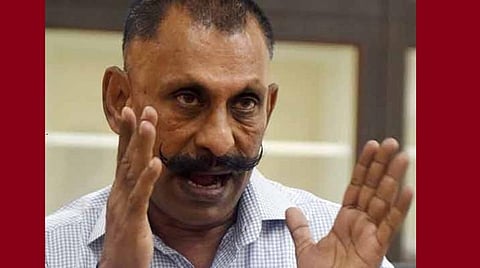 நீதிமன்றம் உத்தரவிடாமல் எதையும் ஒப்படைக்க முடியாது: பொன் மாணிக்கவேல் தமிழக அரசுக்கு பதில்