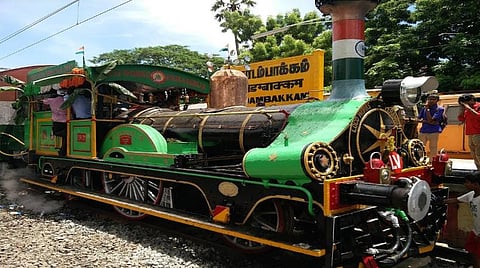 164 ஆண்டுகள் பாரம்பரியம் கொண்டது; எழும்பூர் - கோடம்பாக்கம் இடையே நீராவி இன்ஜின் ரயில் நாளை இயக்கம்: பொதுமக்கள் பயணம் செய்ய அனுமதி