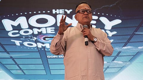 விழாக்களில் பேசுவதற்கு முன் அனுமதி: ராதாரவி கிண்டல்