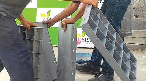 செண்ட்ரிங்குக்கு பிளாஸ்டிக் பலகை