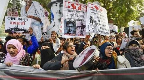 பிரச்சினைகளை முடிப்பதற்கான கருவி பூதாகரப்படுத்திவிடலாகாது!