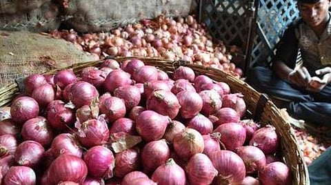 கோயம்பேடு சந்தையில் வெங்காயம் விலை கிலோ ரூ.50